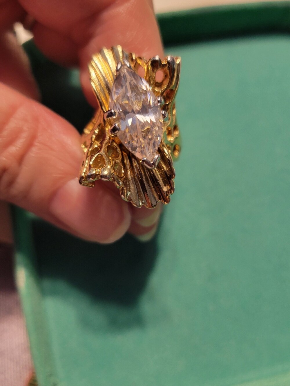 Gorgeous Statement Ring with Marquise Clear Stone
